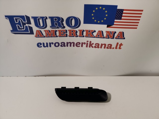 Kapoto apdaila (Kairė)